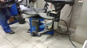 Шиномонтаж мото колеса
