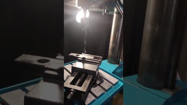 сверлильный станок 2С125 -04 смотреть онлайн