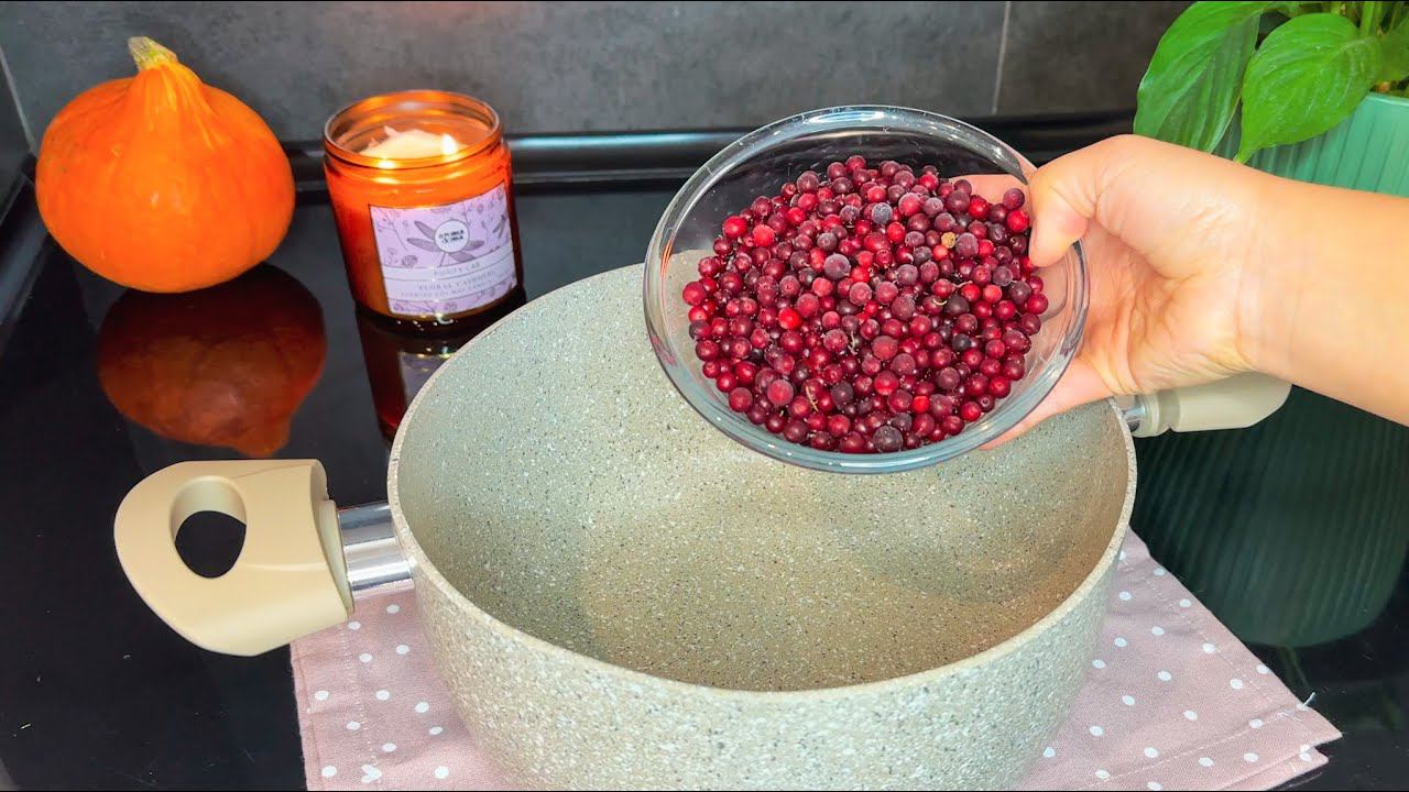 Морс брусничный. Самый быстрый и вкусный рецепт на 4 литра воды.