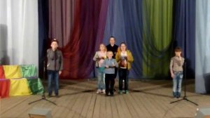 далеко, далеко ускакала в поле молодая лошадь .. детки мои стараются!