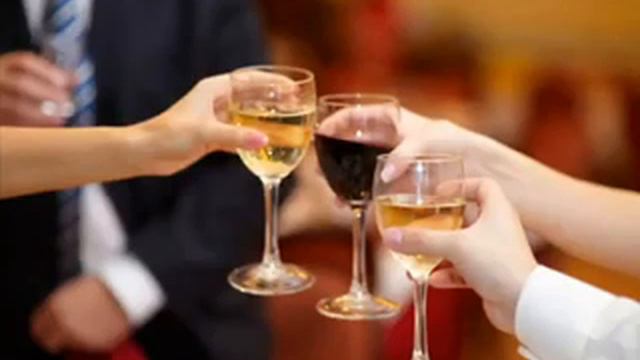 В ДЕНЬ РОЖДЕНИЯ МАМЫ смотреть онлайн