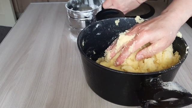 ?Рецепты на каждый день/Картофельные зразы с зелёным горошком#влогдомохозяйки #рецепты
