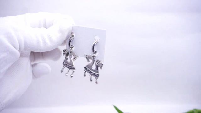 Серьги Конёк с подвесками посеребрение лошадки необычные 2614 Хорошие Вещи
