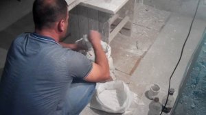 Приготовим гипсовые наличники для дверей и окон.