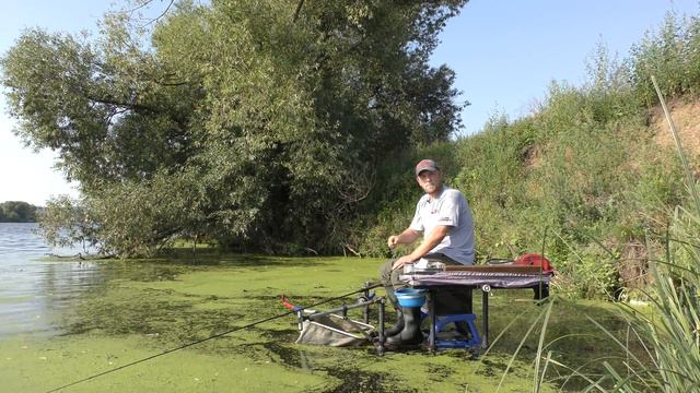 Как ловить рыбу на фидер. Просто о главном. смотреть онлайн