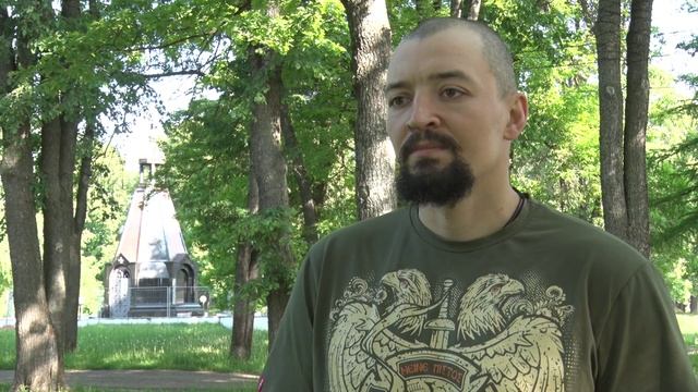 Константин Чекменёв педагог по профессии, добровольно участвует в СВО смотреть онлайн