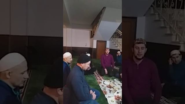 Кофепитие после утреннего намаза в Мечети на Ракетной улице
