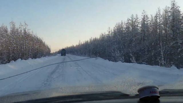 Река восточная Хандыга и дорога к ней. смотреть онлайн