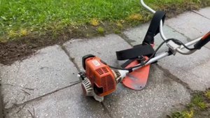 STIHL FS 90 - First start after winter. Первый запуск после зимы.