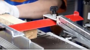 Комбинированный деревообрабатывающий станок для столярной мастерской VISPROM CWM-200-3/220 35220000