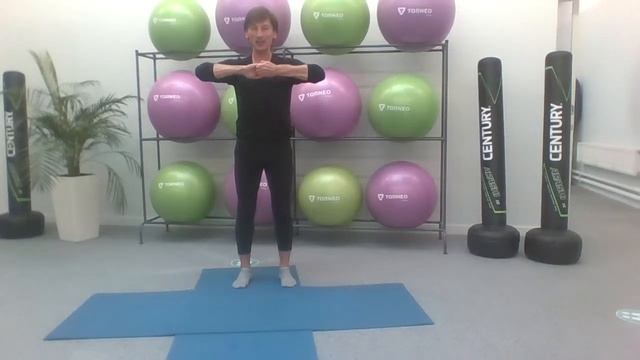 Стрейч и суставная гимнастика с Дмитрием Финаеновым смотреть онлайн