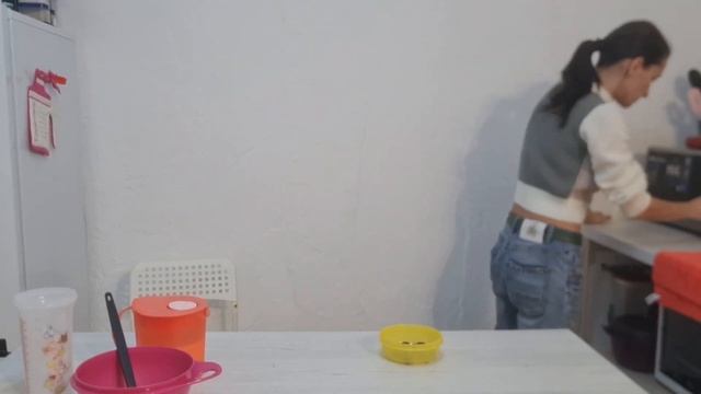 Овсянка на завтрак в силиконовом контейнере Ultimate от Tupperware