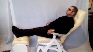 Кресло-качалка маятникого типа + пуфик