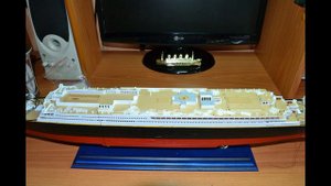 Модель пассажирского лайнера "ТИТАНИК" (R.M.S. TITANIC)