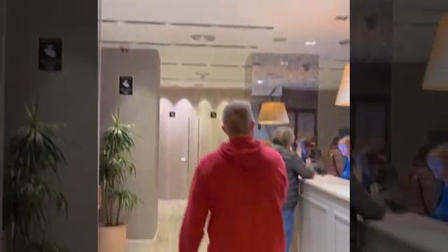 Mr. Fluffy Travel presents the Barcelona Standard Deal at Catalonia Gran Via BCN: смотреть онлайн