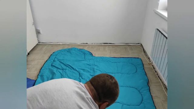 Как соединить два спальных мешка смотреть онлайн