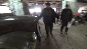 Купил ГАЗ 69 за 80 000 рублей.