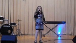 Девочка 8 лет ооочень круто поет!Пиратский Блюз