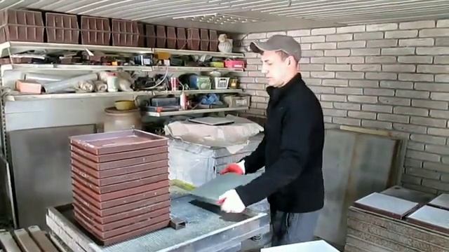 Расформовка тротуарной плитки смотреть онлайн