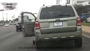 Мгновенная карма! Борзое быдло получает по заслугам!!! Часть1 Put trash in place or passio