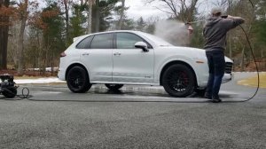 Fastest CAR WASH Griot's Garage Boss Foaming System Complete Kit Review on a Porsche Cayenne GTS