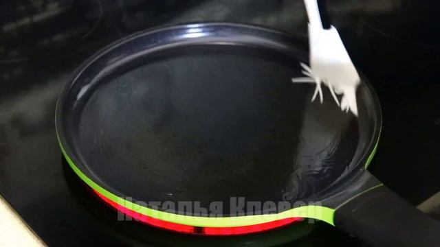 Обалденные Домашние Блины (Блинчики) Вкусно и Быстро! Кружевные Тонкие Блины с дырочками на кефире!