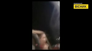 Крики и паника. Люди провисели пять минут вниз головой