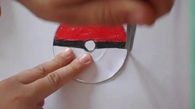 как сделать покебол из DVD или CD диска смотреть онлайн