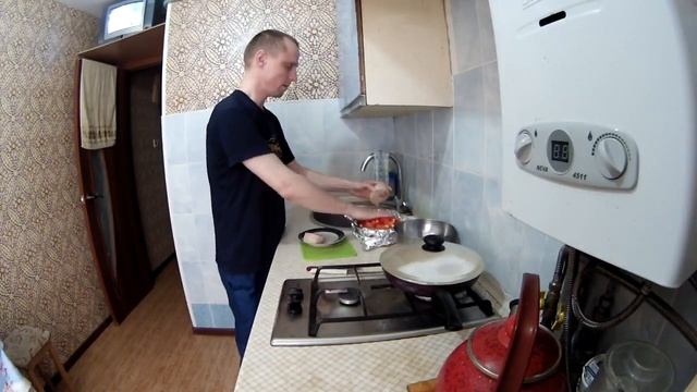 Рыба с овощами запечёная в фольге Готовим не глядя смотреть онлайн