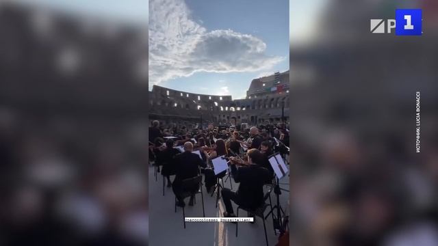 Вместо сотни крутых ступеней: в Колизее появился стеклянный лифт