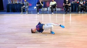 отбор 7-10 bboy Atom vs Max Red vs HellBoy vs Деуленко - брейкданс чемпионат г.Москва