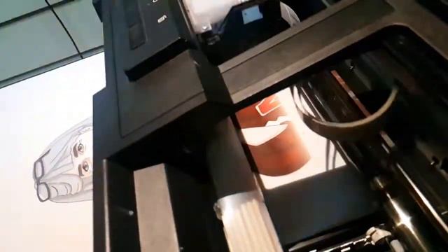 Нанесение принта на белую футболку | Студия печати Studio-Sharp.ru