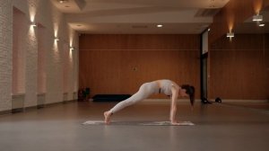 Хатха-йога на все тело | Йога для начинающих  | Силовая практика | 50 минут