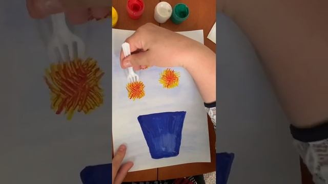 Рисунок с помощью одноразовой вилки смотреть онлайн