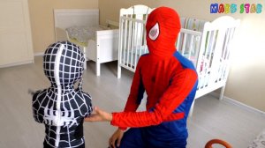 WAR FOR SURVIVOR! Super Spidermans GIANT Spiders Attack Kids Funny video for Children