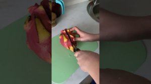 Драконий фрукт (иначе - Питахайя)