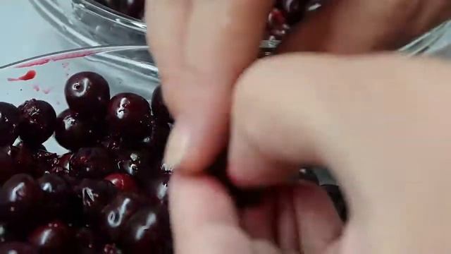Джем из вишни за 3 минуты. Густой вишневый джем рецепт. Варенье из вишни на зиму