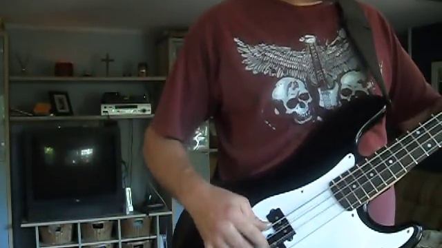 Red Barchetta cover RUSH R30 Fender Squire P Bass demo смотреть онлайн