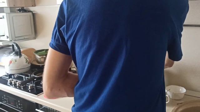 Готовлю омлет с сыром?