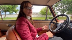 ДЕВУШКА ПЕРВЫЙ РАЗ ЗА РУЛЕМ