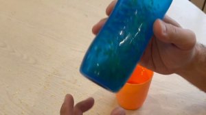 Как легко очистить бутылку и любую емкость