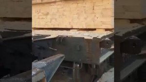 Погрузка вагона, платформы пиломатериалом