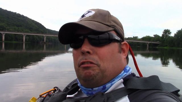 Jigging Gulp! for Summer River Smallmouth Bass - Fishyaker Kayak Fishing смотреть онлайн