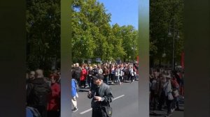 Германия . Берлин . Бранденбургские ворота . 09.05.2023 . Бессмертный полк