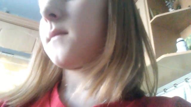 Готовим наггетсы у Вики смотреть онлайн