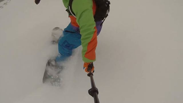 Мустаг. Спуск на бордах.Mustag. Downhill.