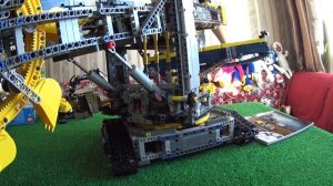 Экскаваторы Лего Техник Часть2/РОТОРНЫЙ и ТЯЖЁЛЫЙ/Модифицированный Lego Technic экскаватор на пульт
