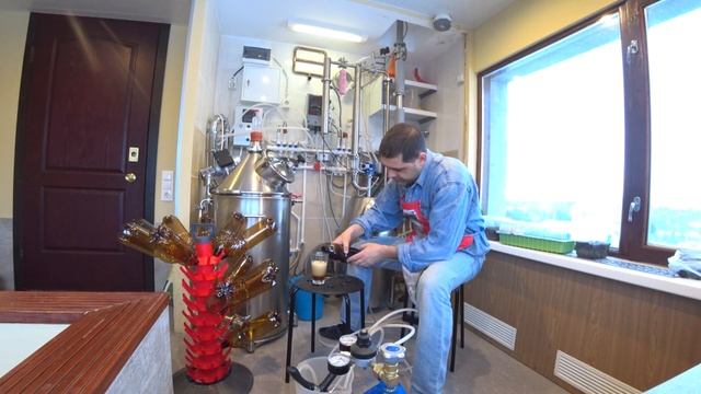 Розлив пива iTap и корнелиусы. Мойка оборудования. смотреть онлайн