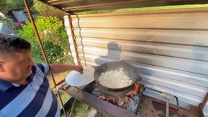 Карамельный попкорн в домашних условиях В КАЗАНЕ НА КОСТРЕ