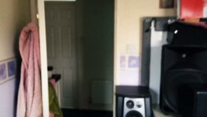 Behringer B108D VS Aiwa SX-WXR99